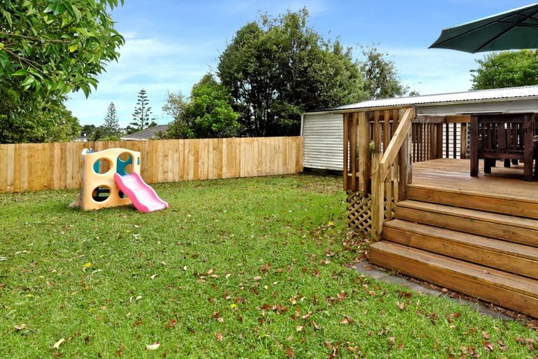 Photo of property in 179 Titirangi Road, New Lynn, Auckland, 0600