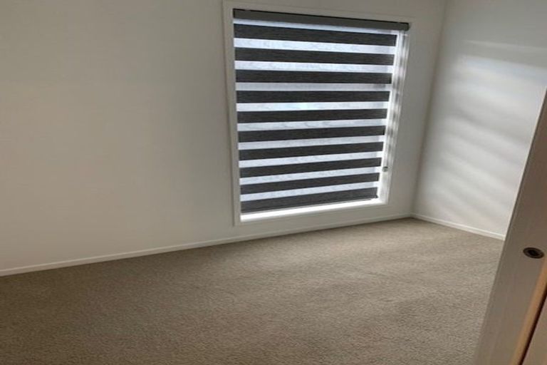 Photo of property in 158 Mcleod Road, Te Atatu South, Auckland, 0610