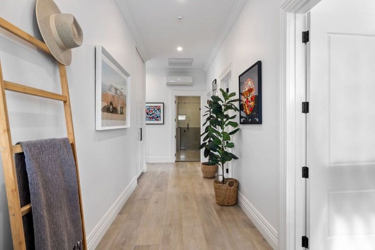 Photo of property in 11 Miro Street, Takaro, Palmerston North, 4410