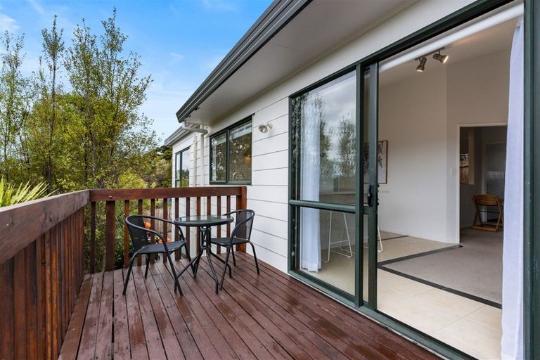 Photo of property in 2/26 Noeleen Street, Glenfield, Auckland, 0629