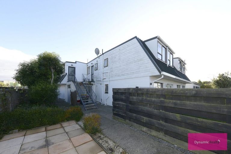 Photo of property in 2/43 Brockworth Place, Riccarton, Christchurch, 8011