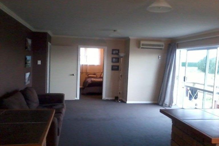 Photo of property in 16 Middleton Street, Thornbury, Riverton, 9883