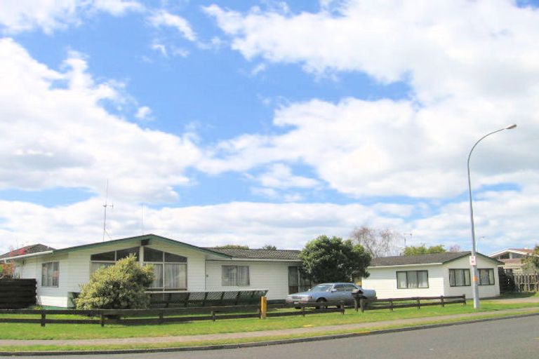 Photo of property in 127 Links Avenue, Mount Maunganui, 3116