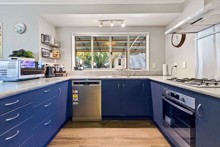 Photo of property in 37 Discovery Drive, Flagstaff, Hamilton, 3210