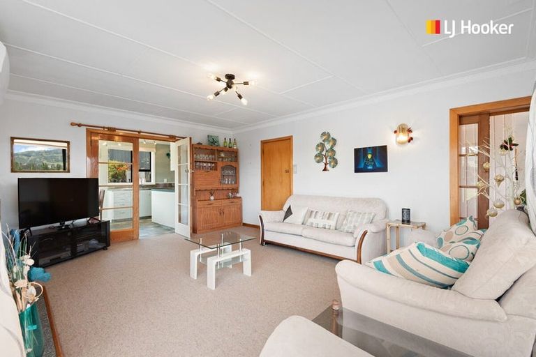 Photo of property in 4 Mcmeakin Road, Abbotsford, Dunedin, 9018