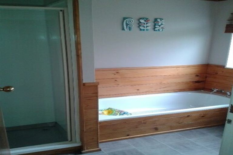 Photo of property in 5 Branscombe Street, Johnsonville, Wellington, 6037