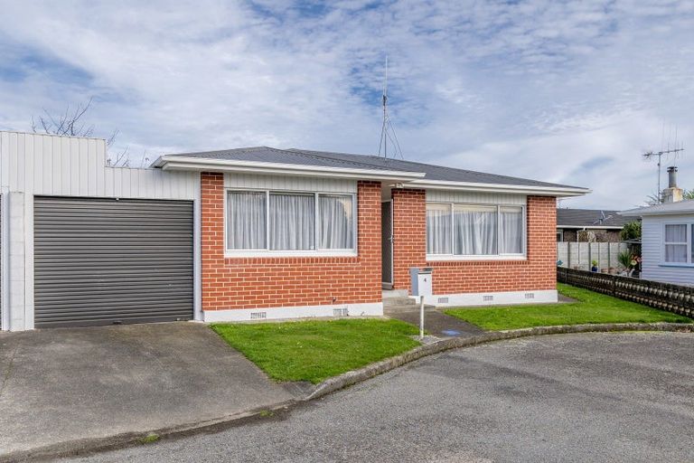 Photo of property in 4 Eton Place, Levin, 5510