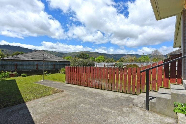 Photo of property in 163 George Street, Stokes Valley, Lower Hutt, 5019