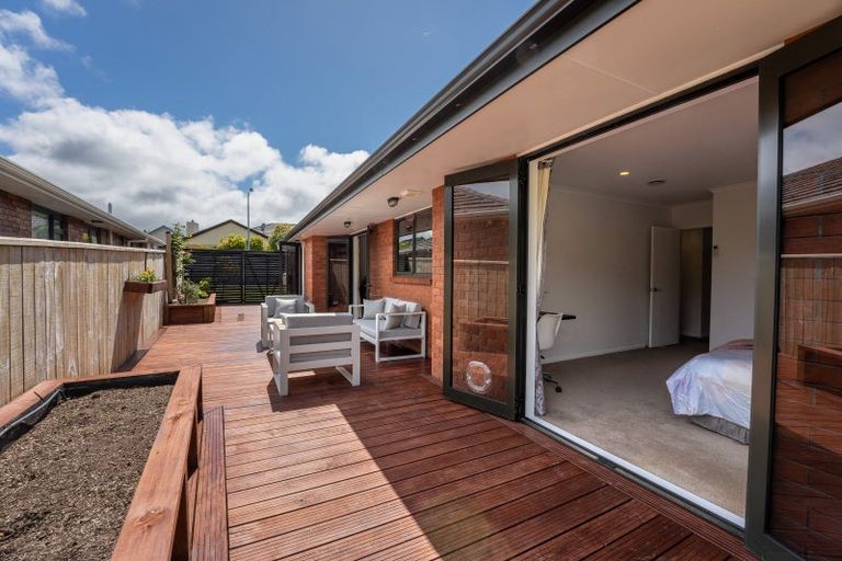 Photo of property in 17 Ormrod Grove, Riverstone Terraces, Upper Hutt, 5018