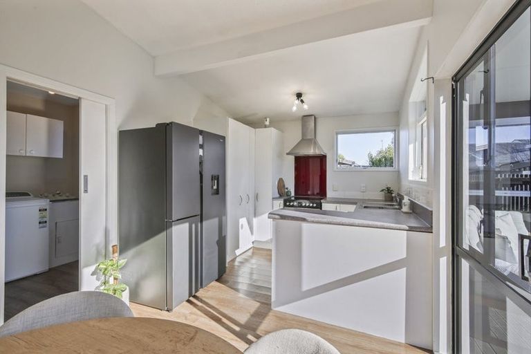 Photo of property in 2 Watson Place, Rangiora, 7400