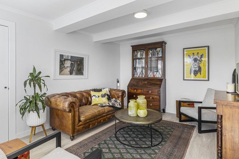 Photo of property in 130 Elgin Road, Kenmure, Dunedin, 9011