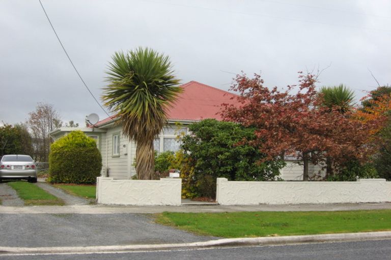 Photo of property in 21 Johnson Street, Milton, 9220