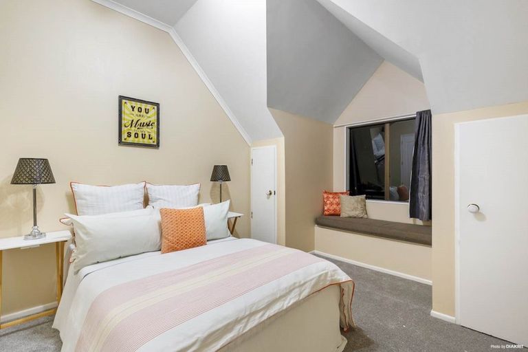 Photo of property in 83 Carnoustie Drive, Wattle Downs, Auckland, 2103