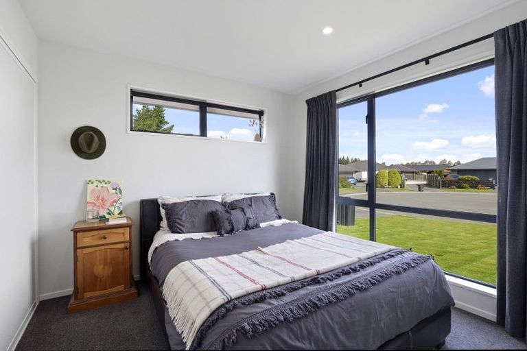 Photo of property in 25 Newbrook Terrace, Darfield, 7510