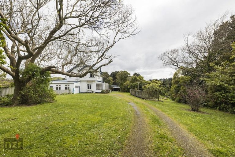 Photo of property in 34 Lees Road, Feilding, 4775
