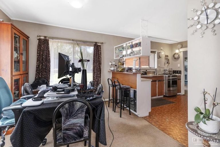 Photo of property in 82 Clark Road, Pahurehure, Papakura, 2113