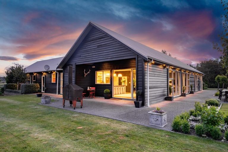 Photo of property in 152 Willow Park Drive, Opaki, Masterton, 5871