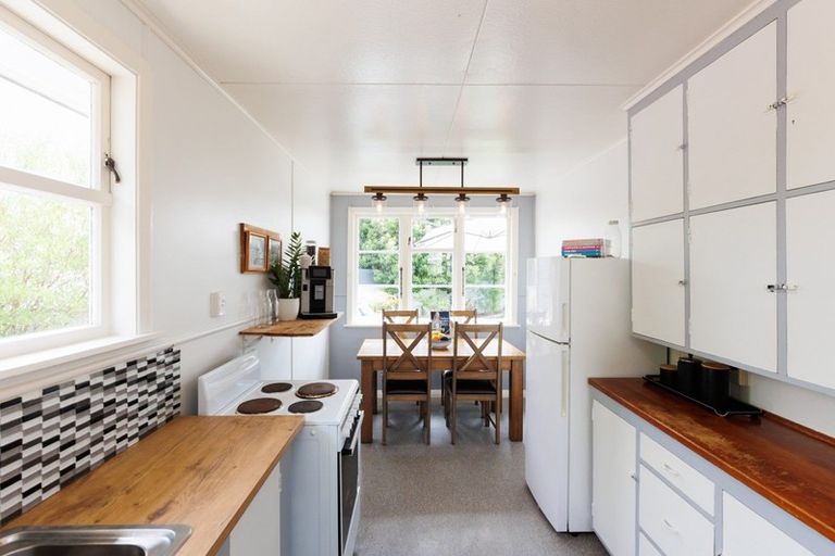 Photo of property in 120 Rugby Street, Awapuni, Palmerston North, 4412