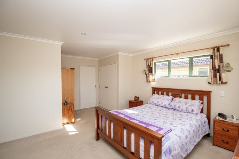 Photo of property in 55 Darlington Street, Ngatea, 3503