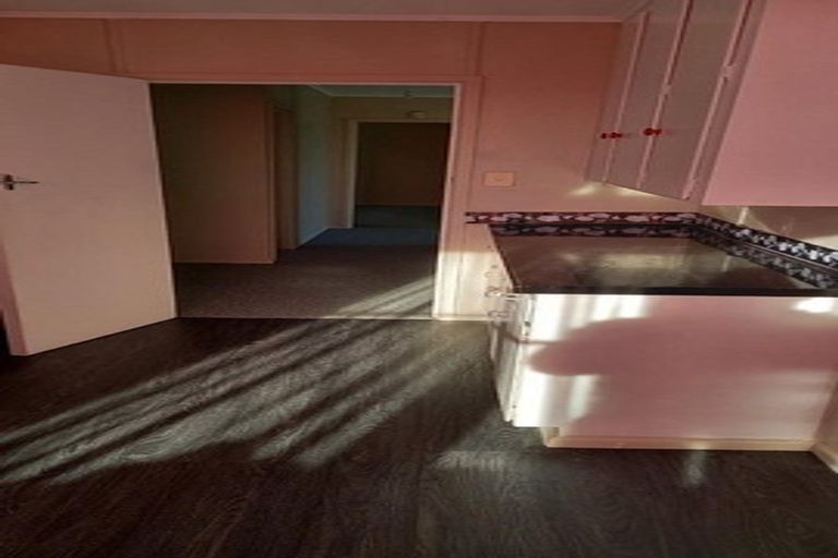 Photo of property in 12 Wood Avenue, Mangere East, Auckland, 2024