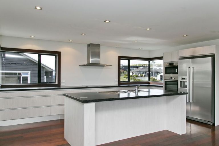 Photo of property in 7 Coprosma Crescent, Waipahihi, Taupo, 3330