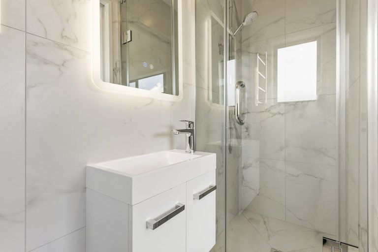 Photo of property in 3 Papatahi Lane, Flat Bush, Auckland, 2019