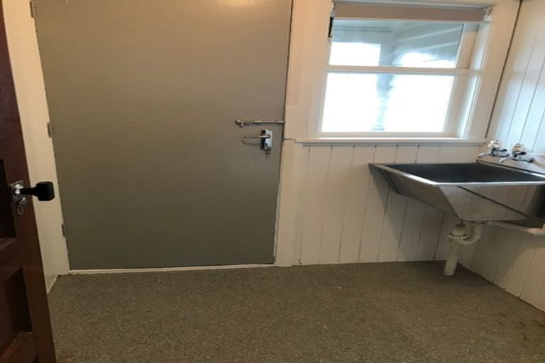 Photo of property in 17-19 Gilbert Street, Gore, 9710