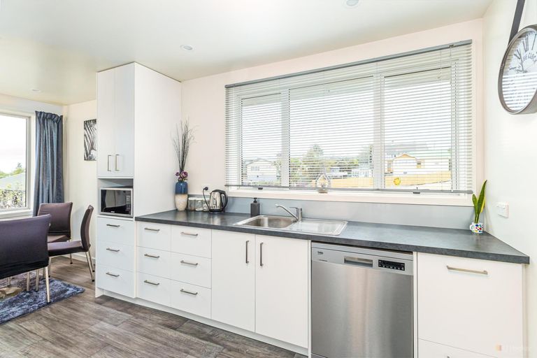 Photo of property in 31a Oxford Street, West End, Timaru, 7910