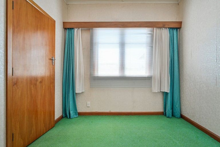 Photo of property in 408 Lyndon Road East, Hastings, 4122