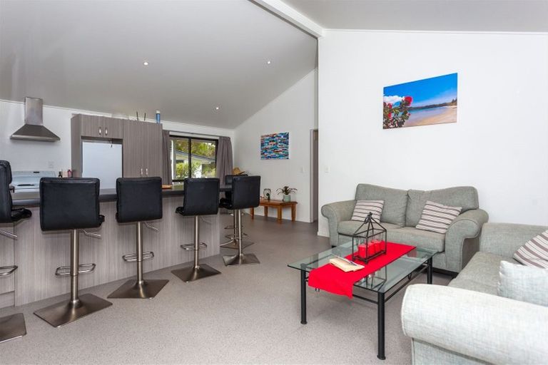 Photo of property in 3 Windsor Drive, Tairua, 3508