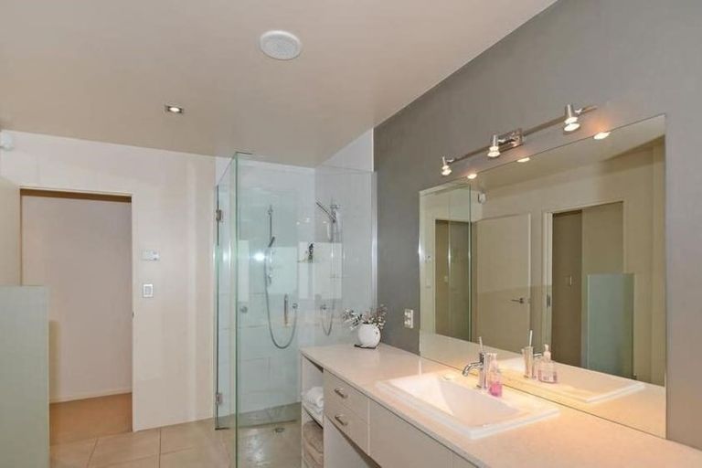 Photo of property in 6 Pempsey Street, Silverstream, Upper Hutt, 5019