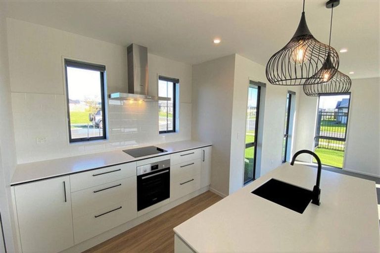 Photo of property in 4 Oriel Way, Rolleston, 7614