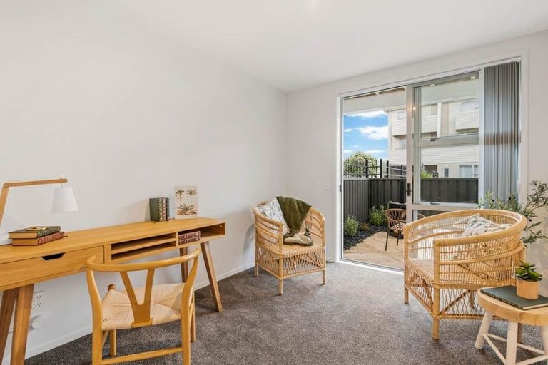 Photo of property in 18/3 Riverside Road, Orewa, 0931