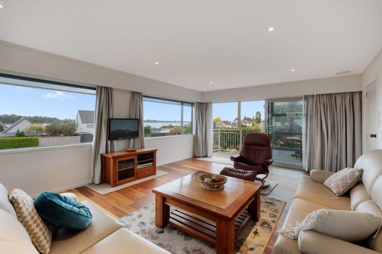 Photo of property in 32 Forrester Drive, Welcome Bay, Tauranga, 3112