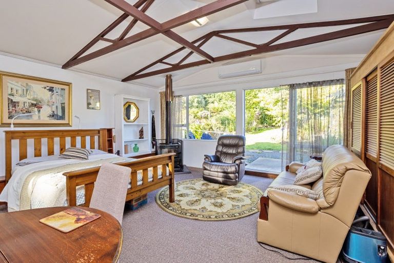 Photo of property in 19 Whalers Crescent, Omaui, Invercargill, 9877