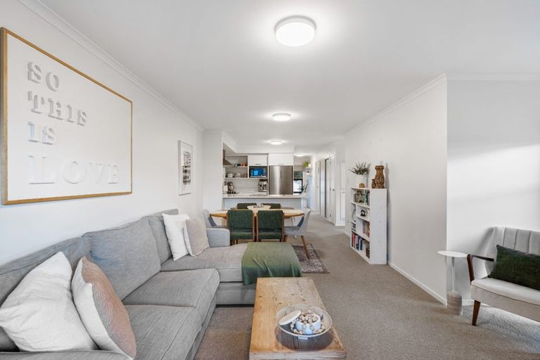 Photo of property in 41 Kauri Amber Road, Westgate, Auckland, 0614