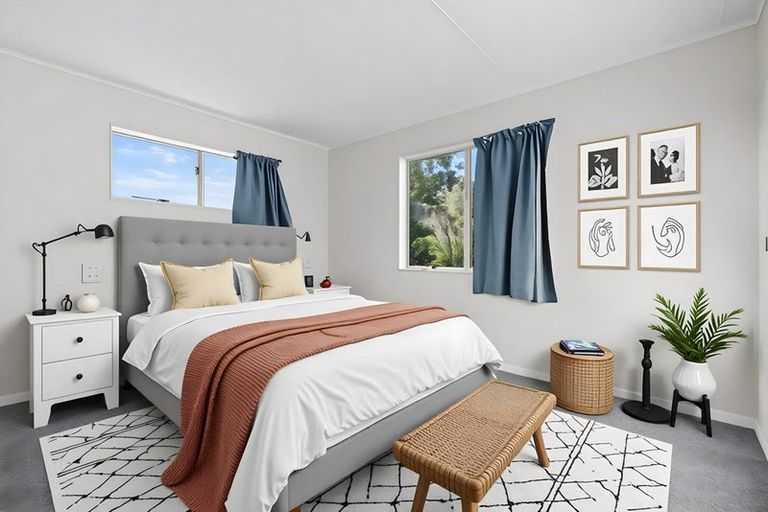 Photo of property in 23 Everglade Drive, Goodwood Heights, Auckland, 2105