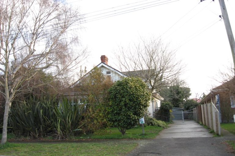 Photo of property in 61 Bishop Street, St Albans, Christchurch, 8014