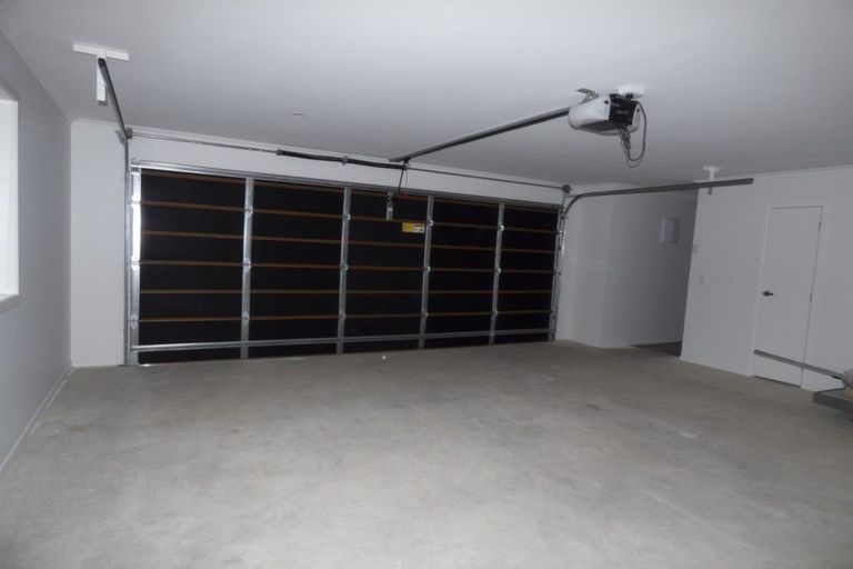 Photo of property in 4 Ellesmere Avenue, Bell Block, New Plymouth, 4312