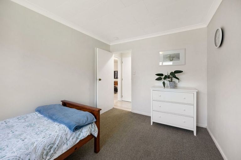 Photo of property in 49a Meeanee Road, Taradale, Napier, 4112