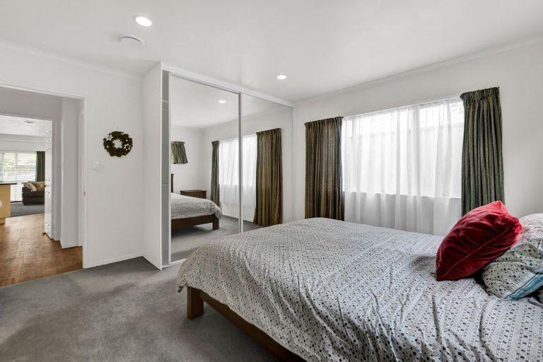 Photo of property in 15a Bulteel Street, New Plymouth, 4310