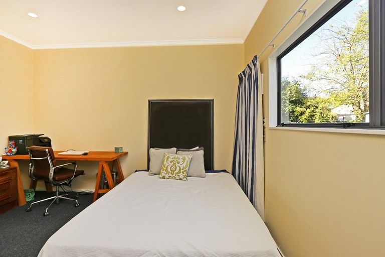 Photo of property in 32 Cedar Road, Te Awanga, 4102