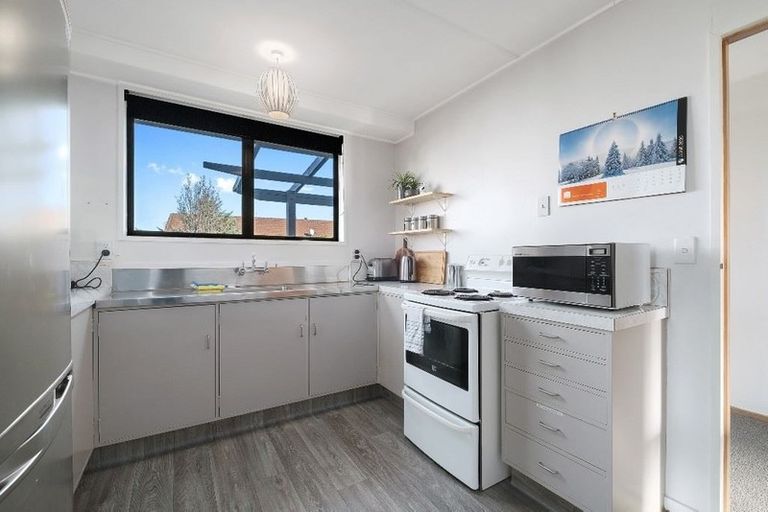 Photo of property in 2 Linrosa Place, Cromwell, 9310