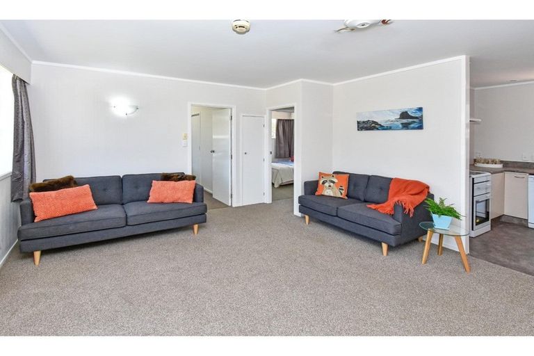 Photo of property in 1/576a Weymouth Road, Weymouth, Auckland, 2103