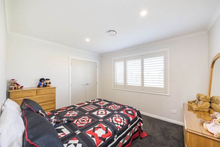 Photo of property in 20 Tula Lane, Kelvin Grove, Palmerston North, 4470