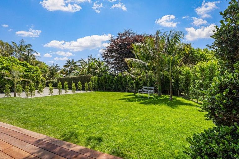 Photo of property in 36b The Circle, Manly, Whangaparaoa, 0930