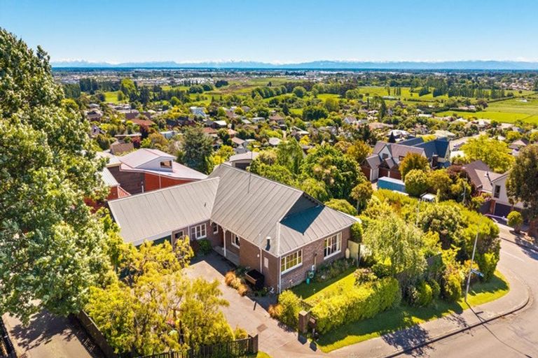 Photo of property in 22 Ravensdale Rise, Westmorland, Christchurch, 8025