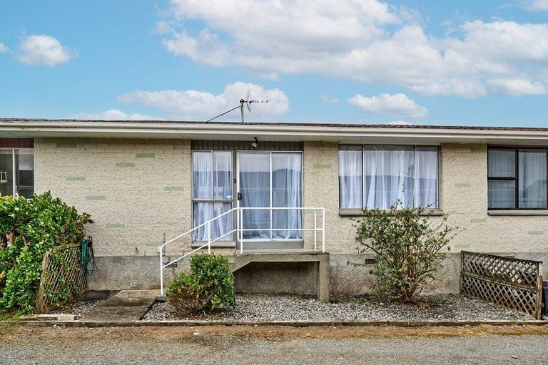Photo of property in 3/14 Jillett Street, Titahi Bay, Porirua, 5022