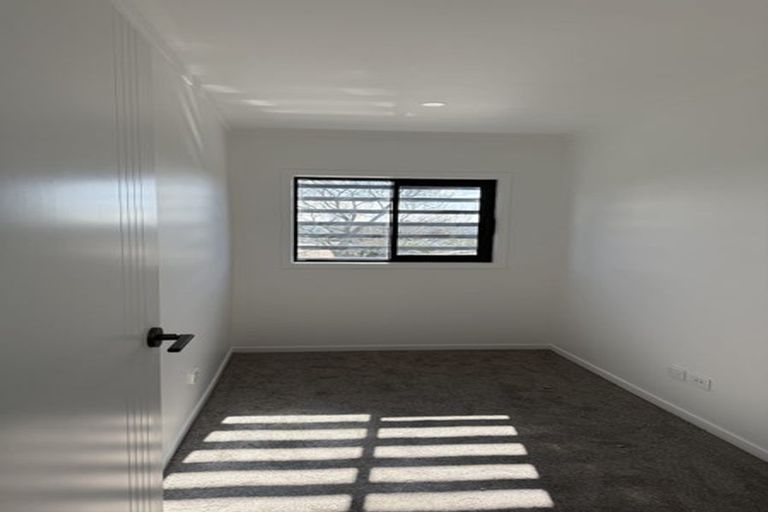 Photo of property in 19 Yeoman Place, Howick, Auckland, 2014