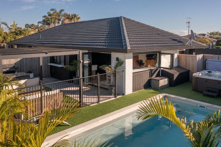 Photo of property in 78 Pacific View Road, Papamoa Beach, Papamoa, 3118